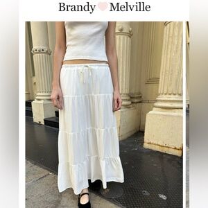 BRANDY MELVILLE NADIA SKIRT
